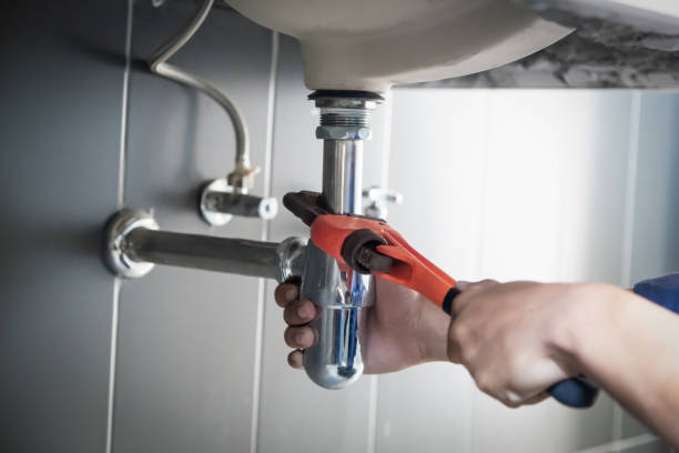 Best Clogged Drain Plumber  in Galesburg, IL